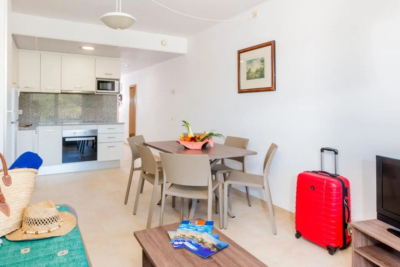 Condado Apartments gallery image 6