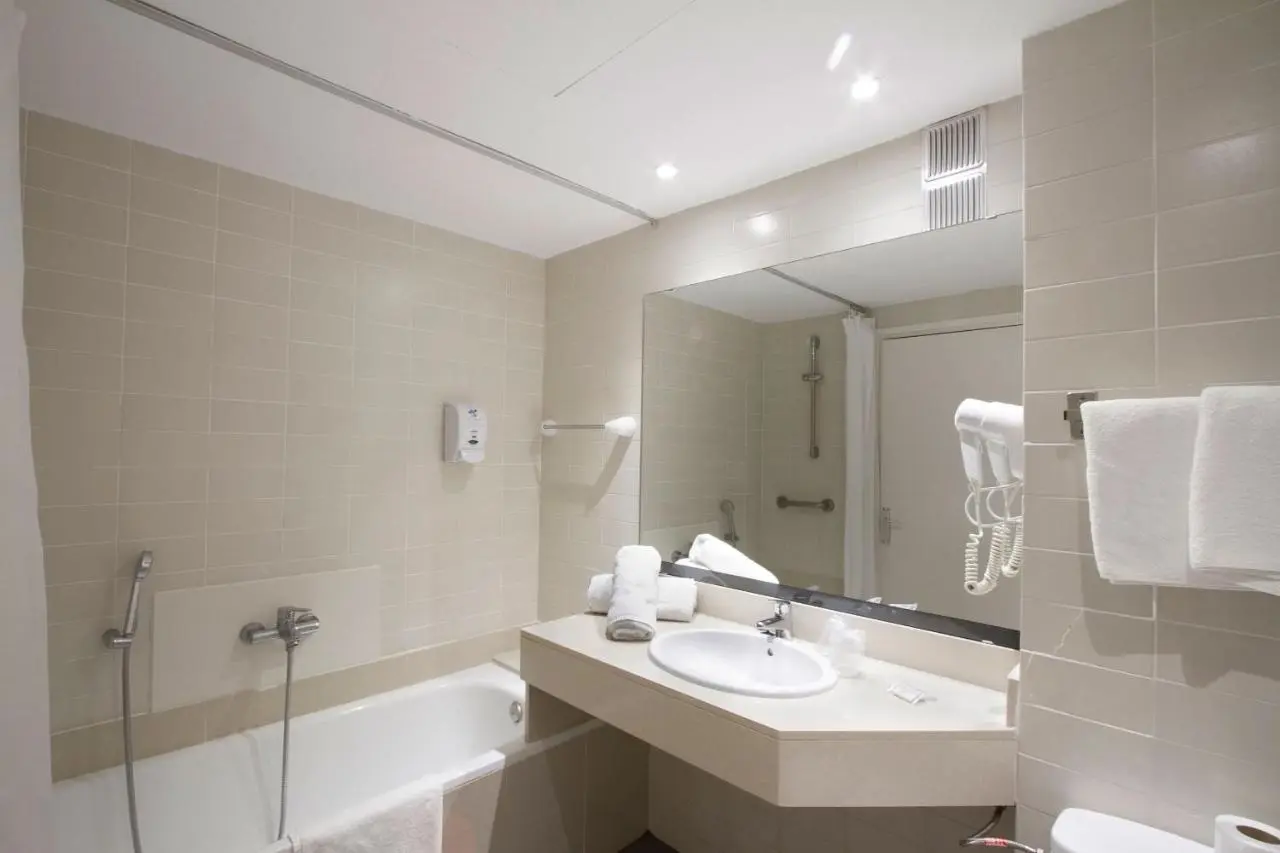 Hotel Gran Garbi gallery image 16