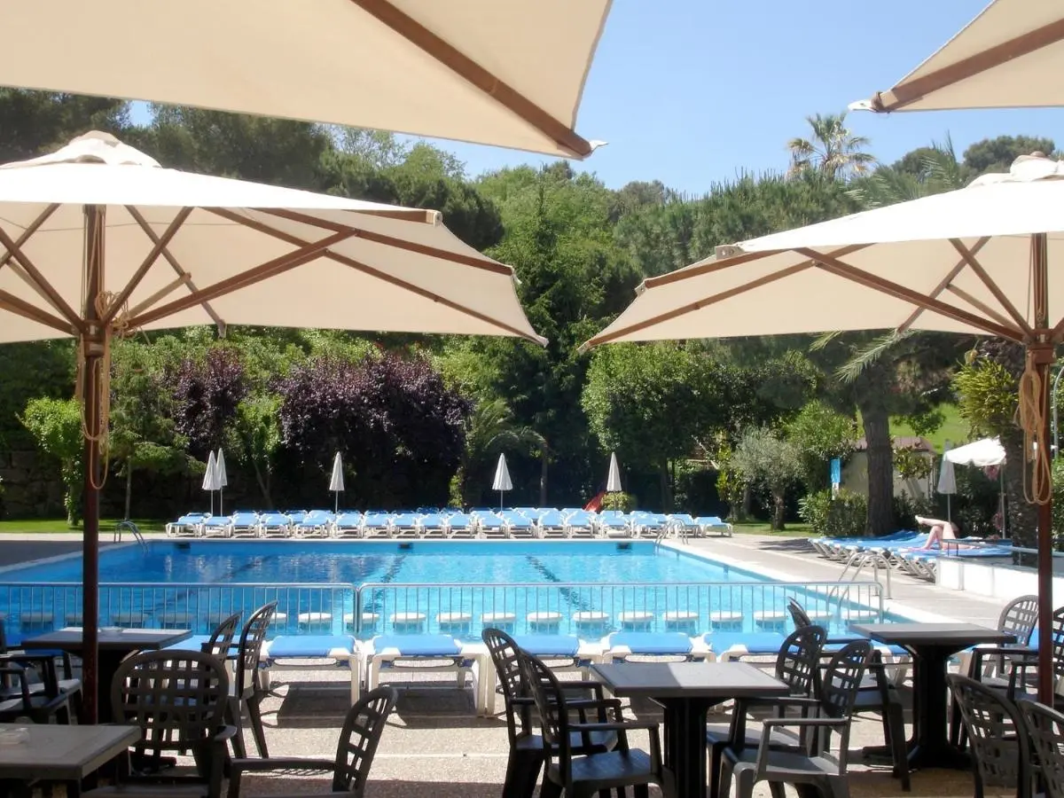 Hotel Gran Garbi gallery image 2