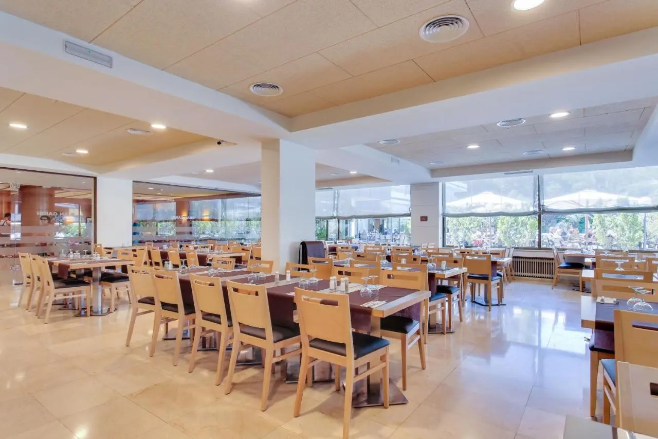 Hotel Gran Garbi gallery image 7