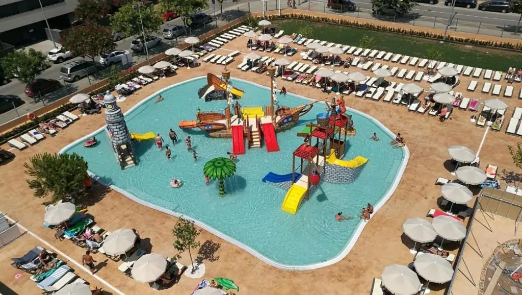 Hotel Sorra Daurada Splash gallery image 1