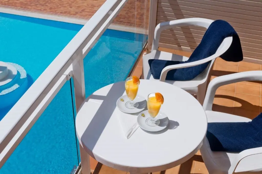 Hotel Sorra Daurada Splash gallery image 11