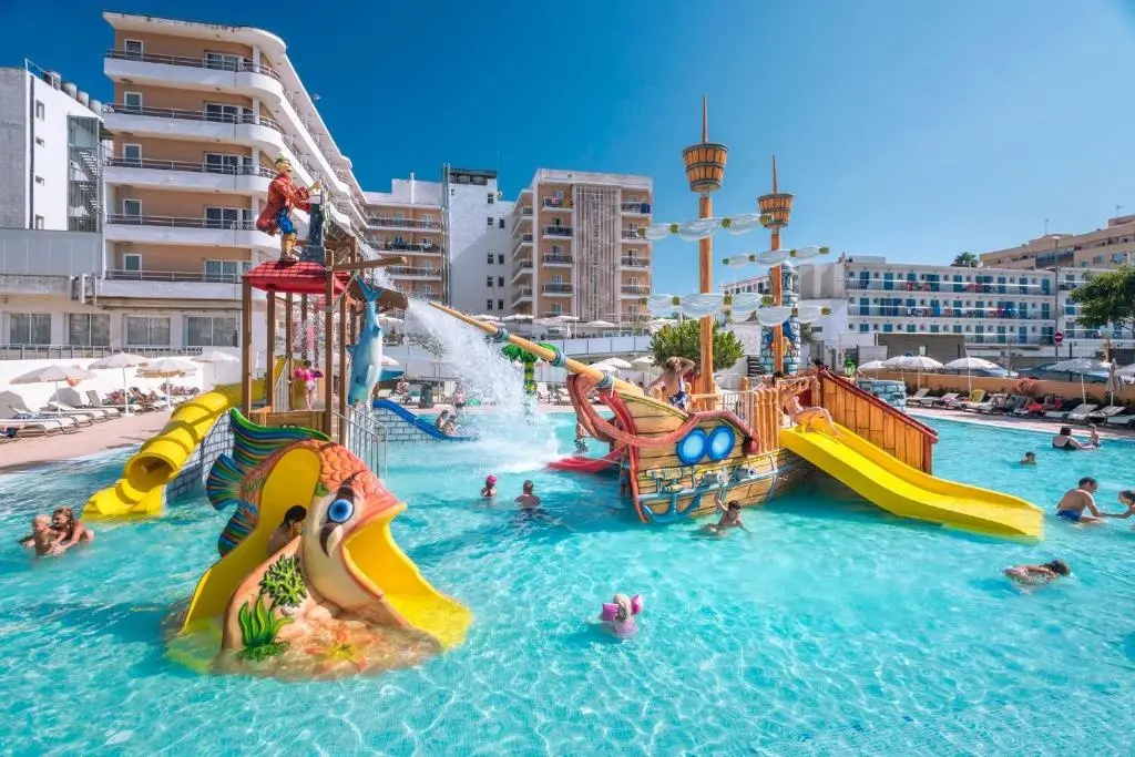 Hotel Sorra Daurada Splash gallery image 3