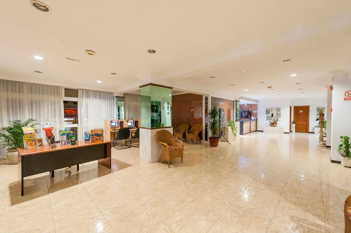 Africamar Hotel gallery image 2
