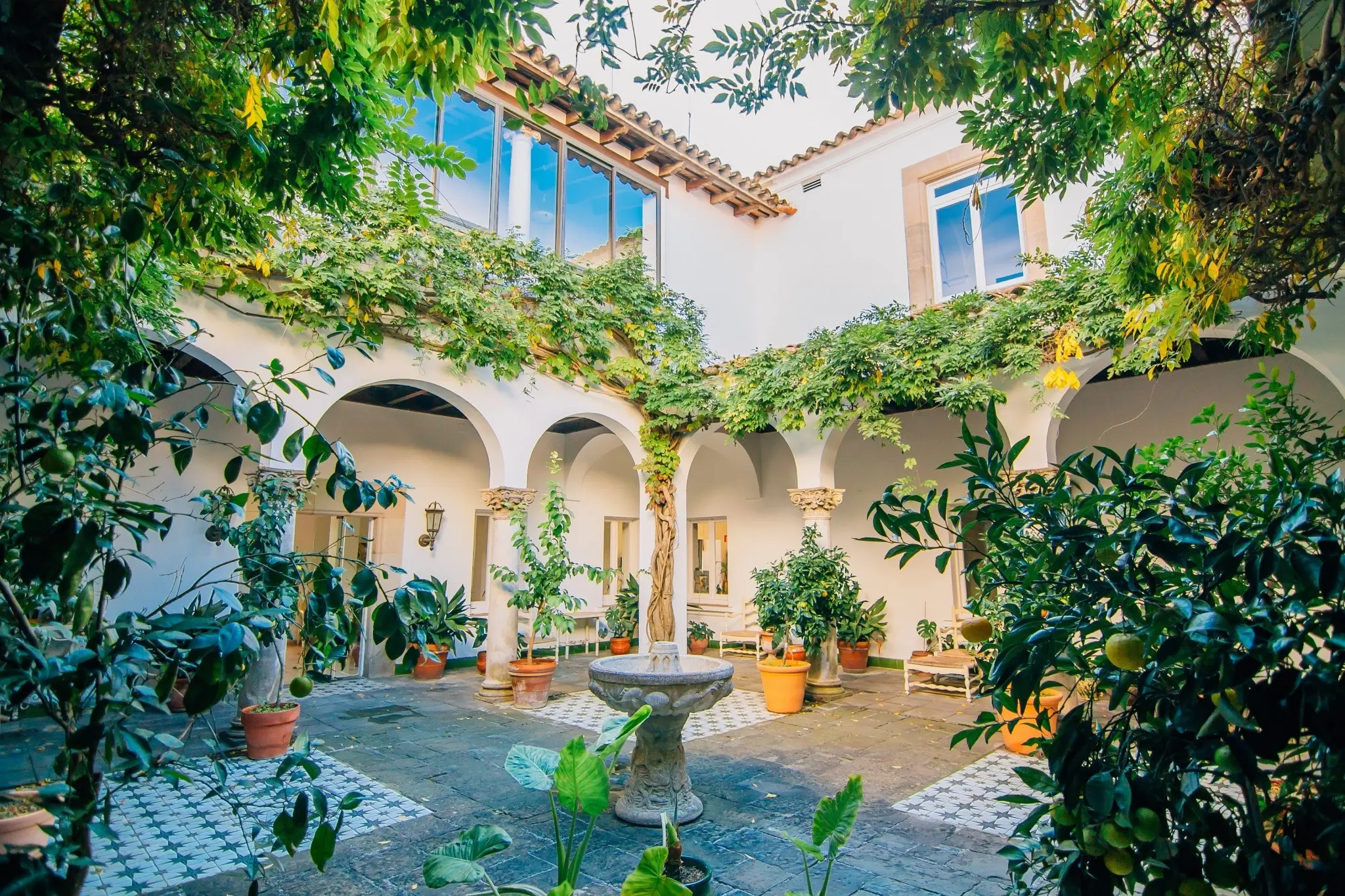 Hotel Roger De Flor gallery image 8
