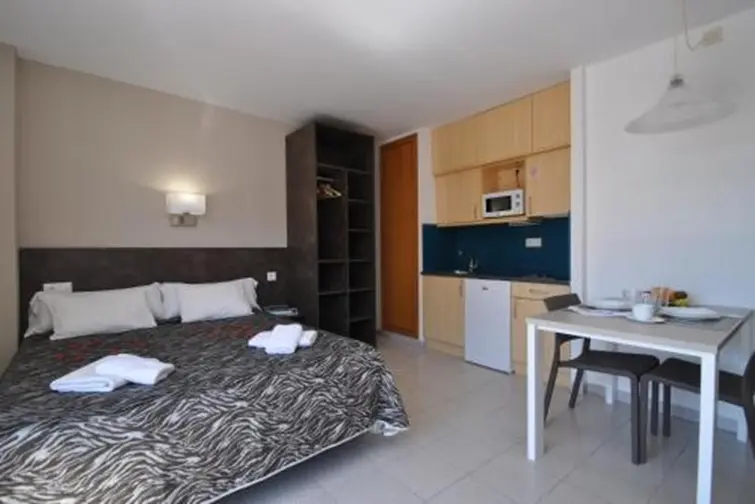 Safari Aparthotel gallery image 17