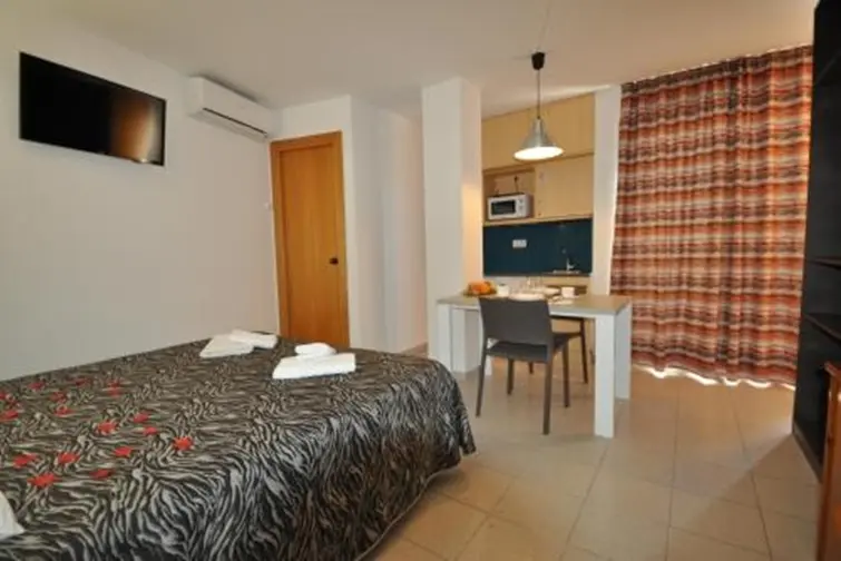 Safari Aparthotel gallery image 21