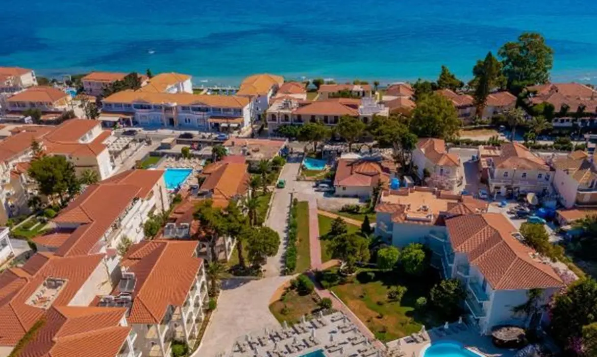 Katerina Palace Hotel & Studios