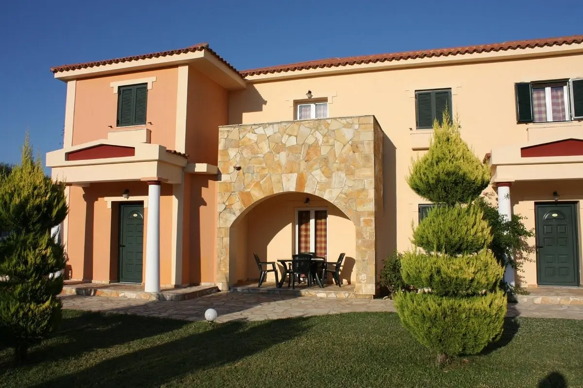 Elanthi Village gallery image 3
