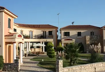 Elanthi Village