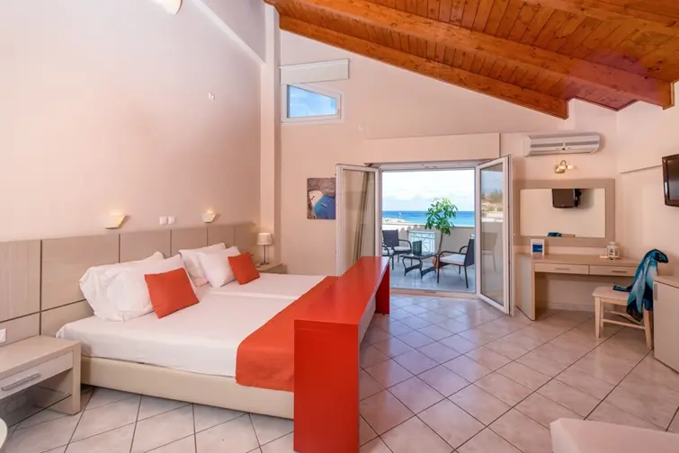 Al Mare Hotel gallery image 10