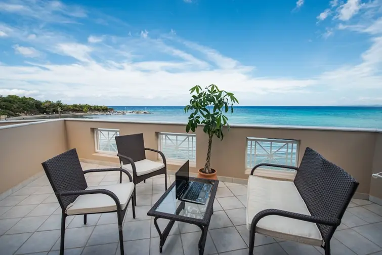 Al Mare Hotel gallery image 14