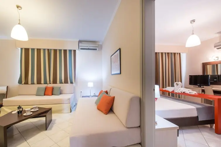 Al Mare Hotel gallery image 24