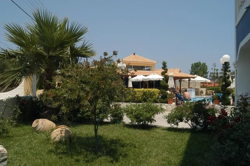 Petros Hotel gallery image 22