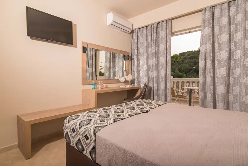 Petros Hotel gallery image 15