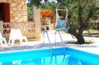 Alegria Villas gallery image 2