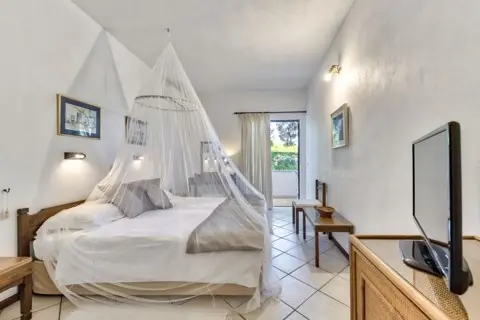 Aquarius Hotel gallery image 6