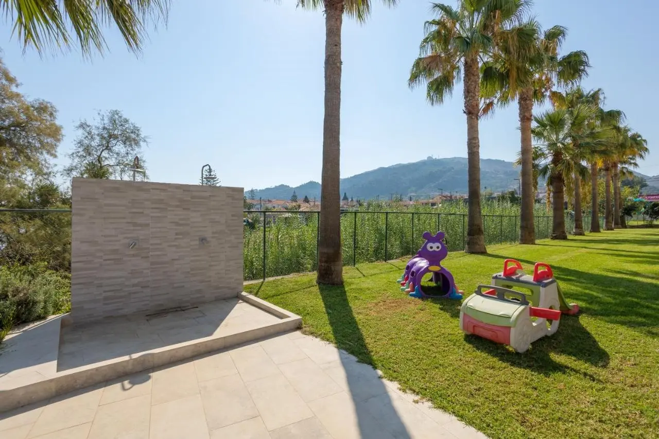Xenos Kamara Beach Aparthotel gallery image 7