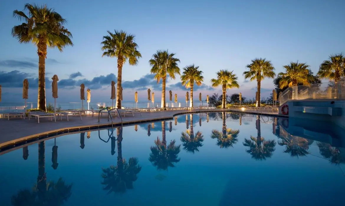Xenos Kamara Beach Aparthotel