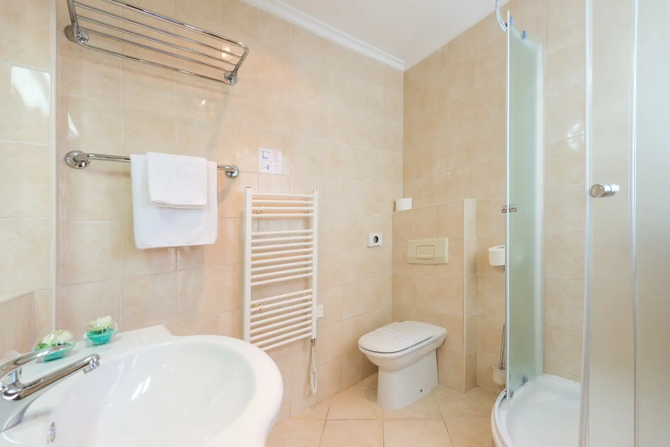 Vis Hotel gallery image 21