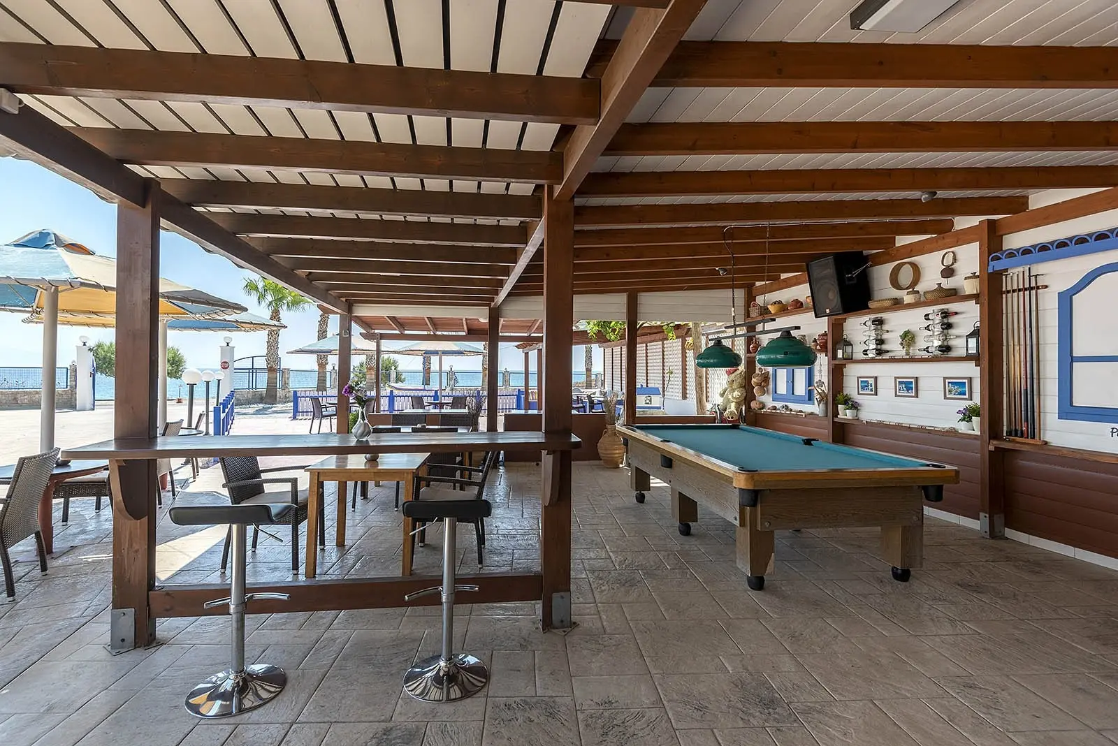 Mammis Beach Hotel gallery image 10