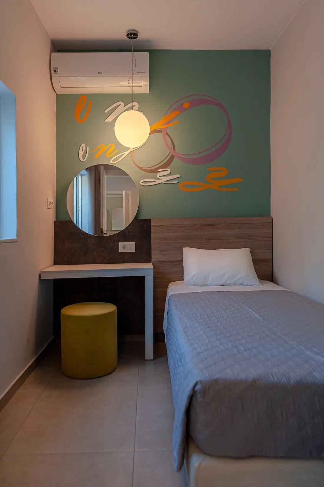 Gelli Apartments gallery image 14