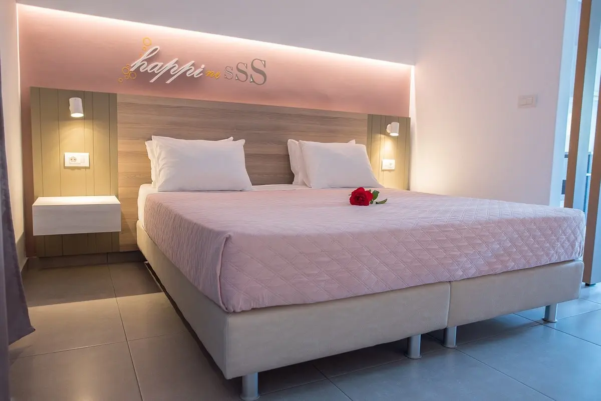 Gelli Apartments gallery image 5