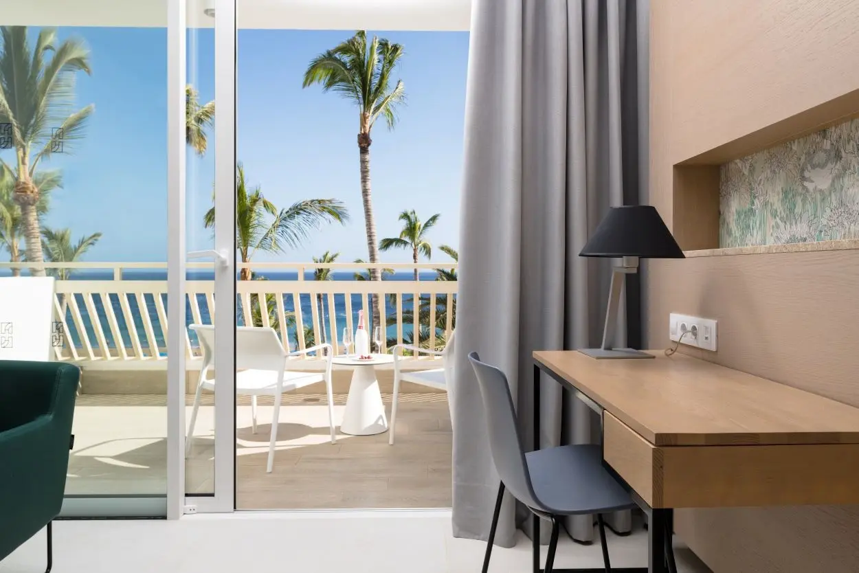 Plus Fariones Suite Hotel gallery image 13