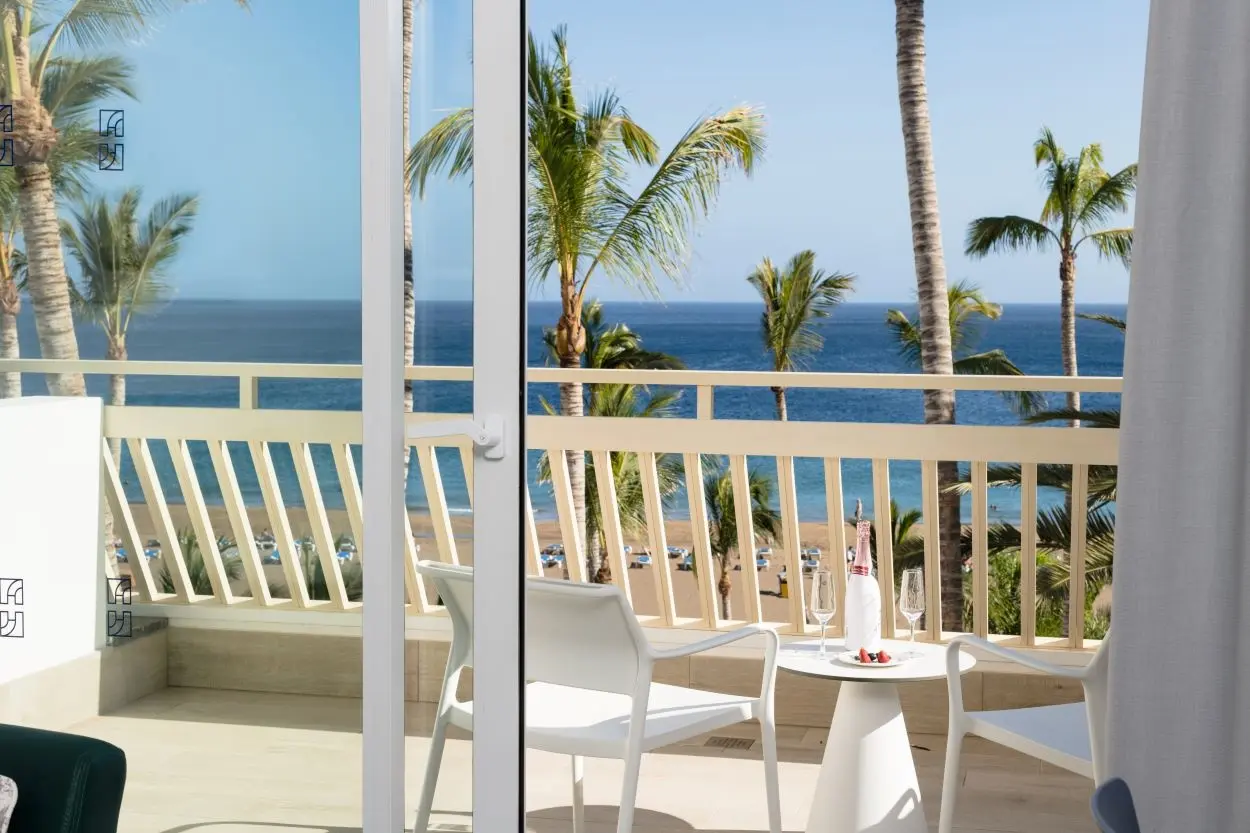 Plus Fariones Suite Hotel gallery image 15