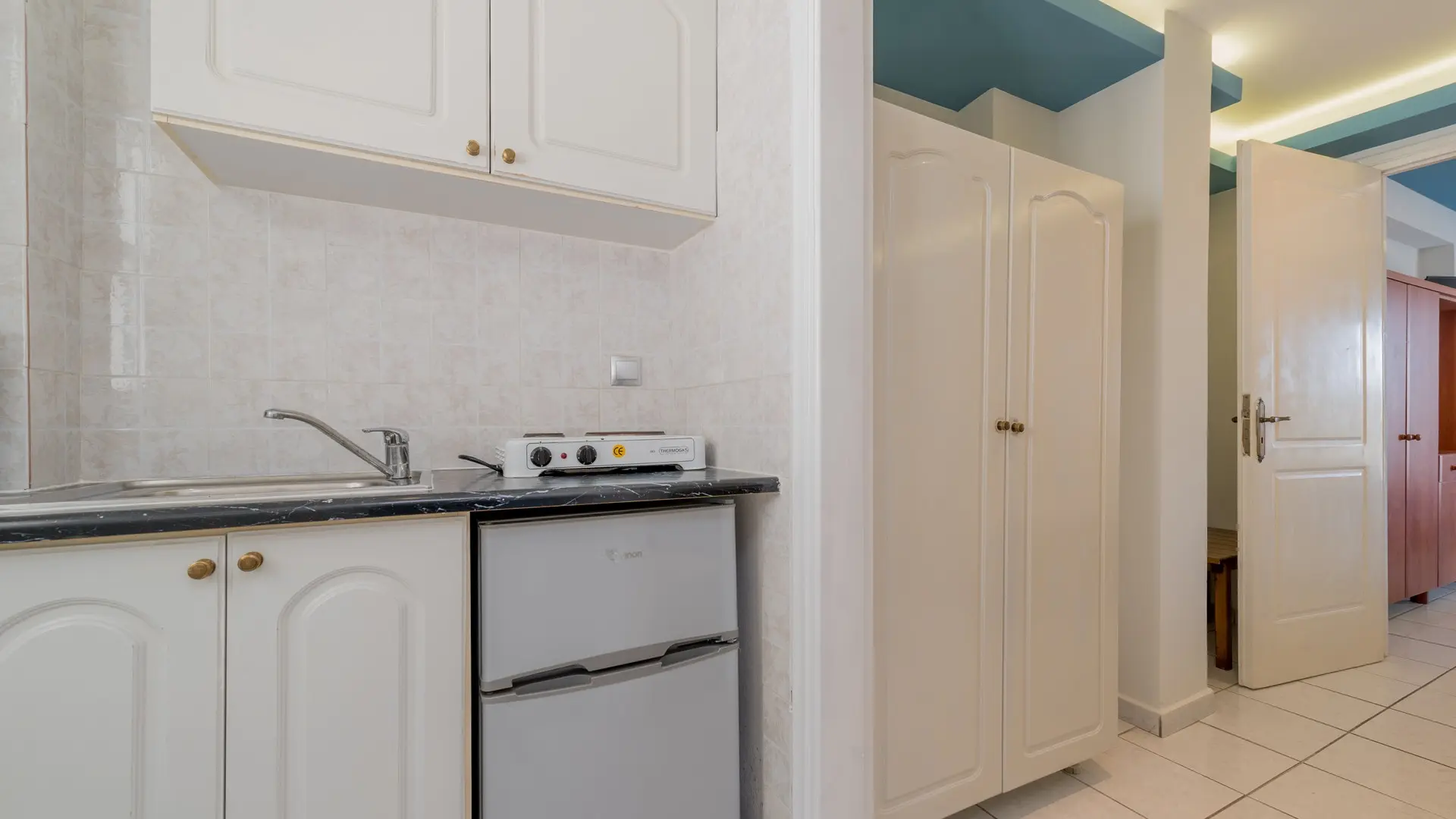 Callinica Hotel gallery image 18