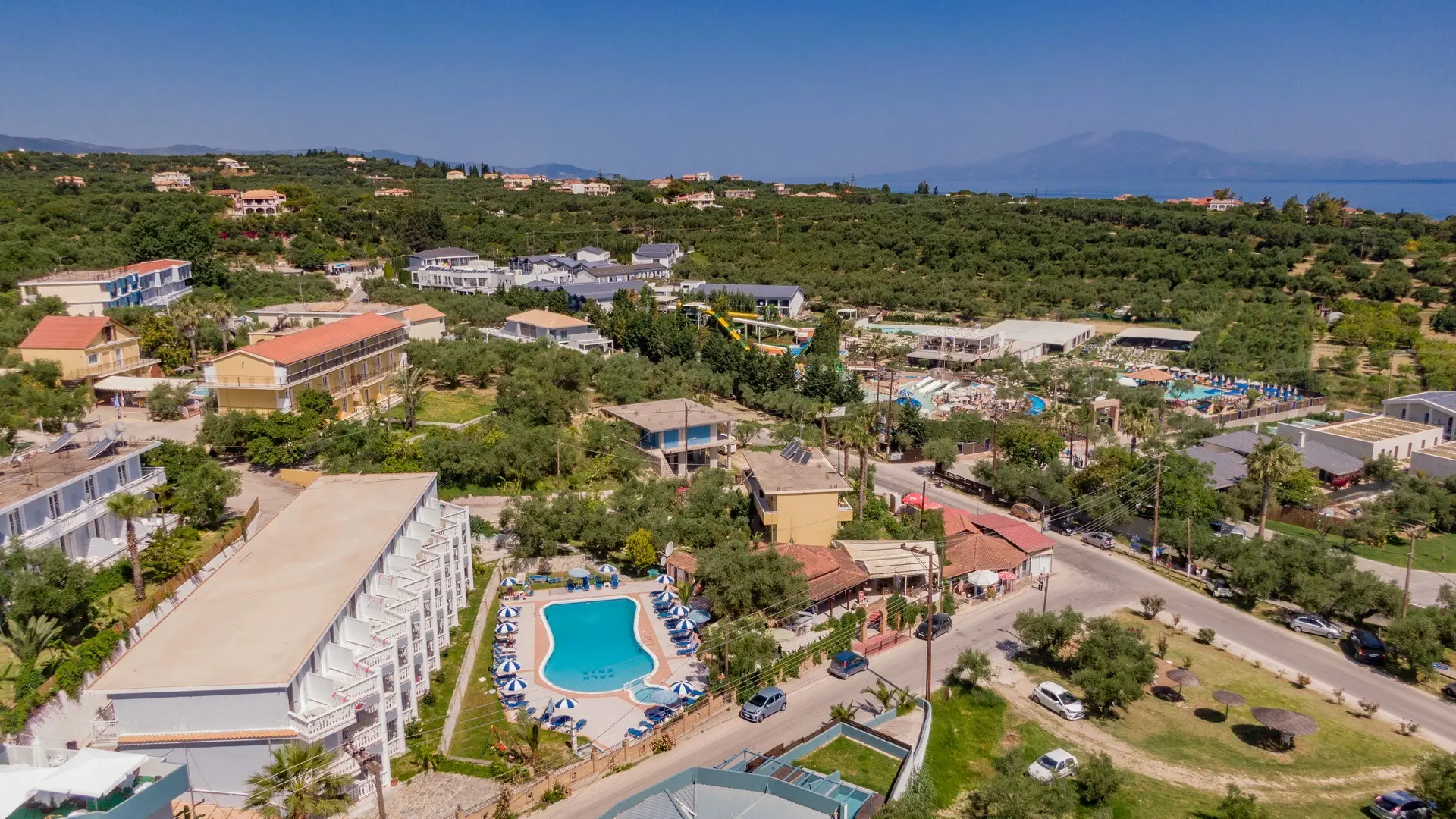 Callinica Hotel gallery image 2