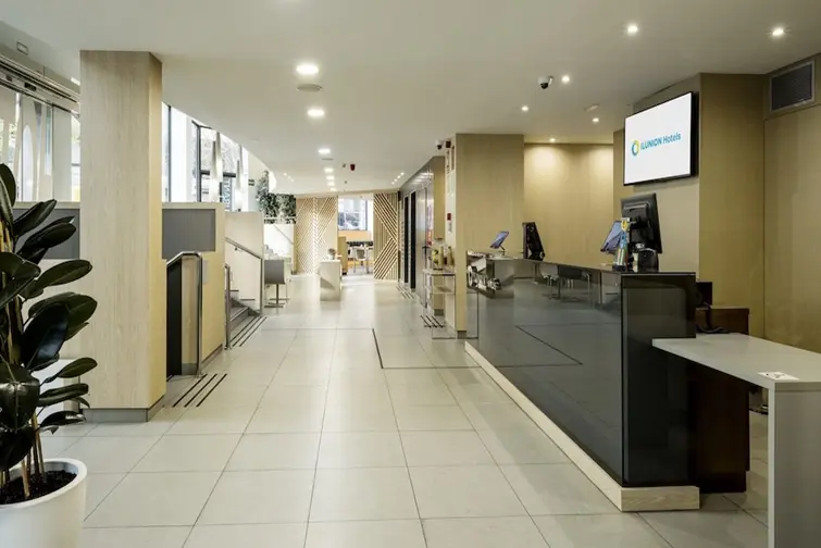 Ilunion Auditori Hotel gallery image 6