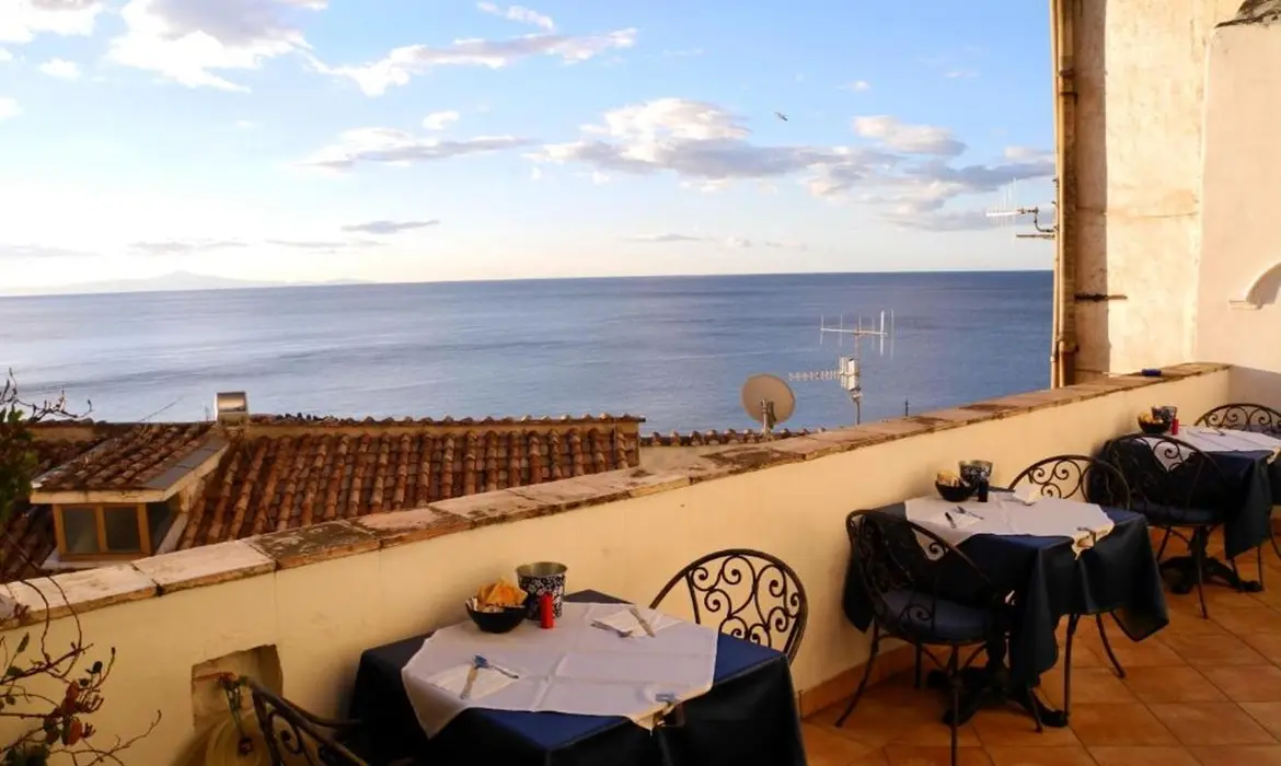 Hotel Croce Di Amalfi