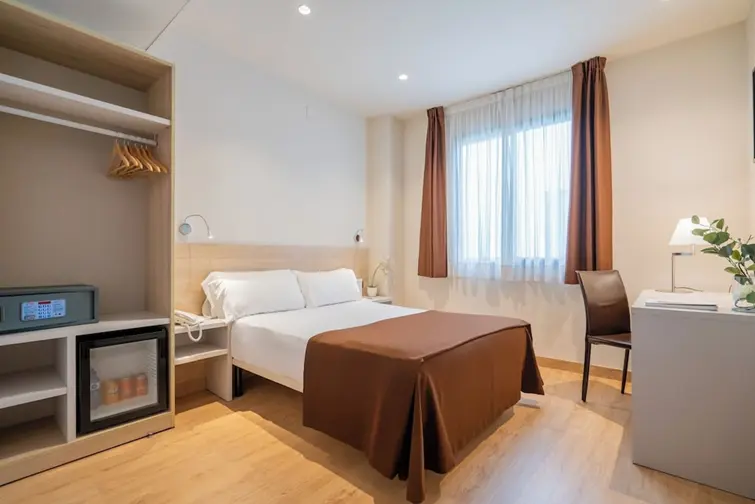 Hotel Glories gallery image 2