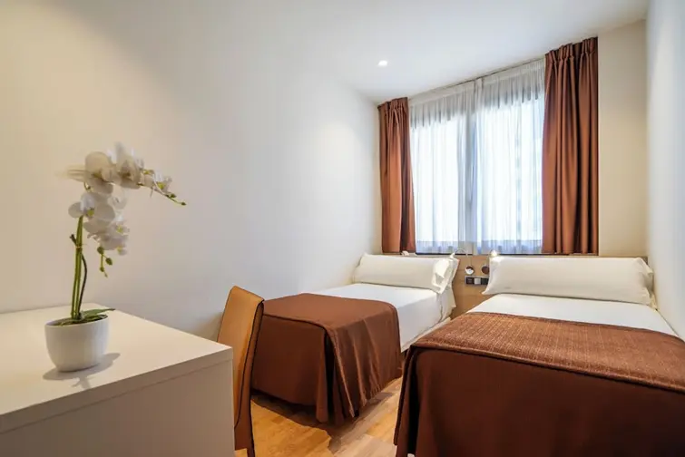 Hotel Glories gallery image 21