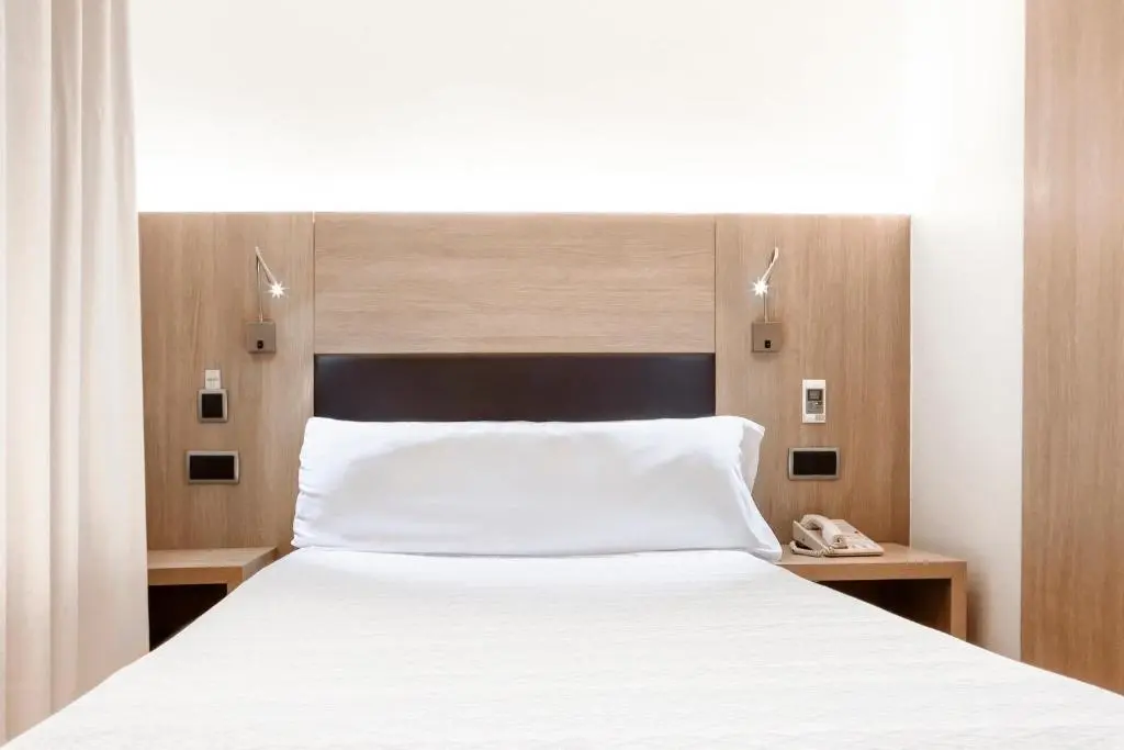 Hotel Lleo gallery image 2