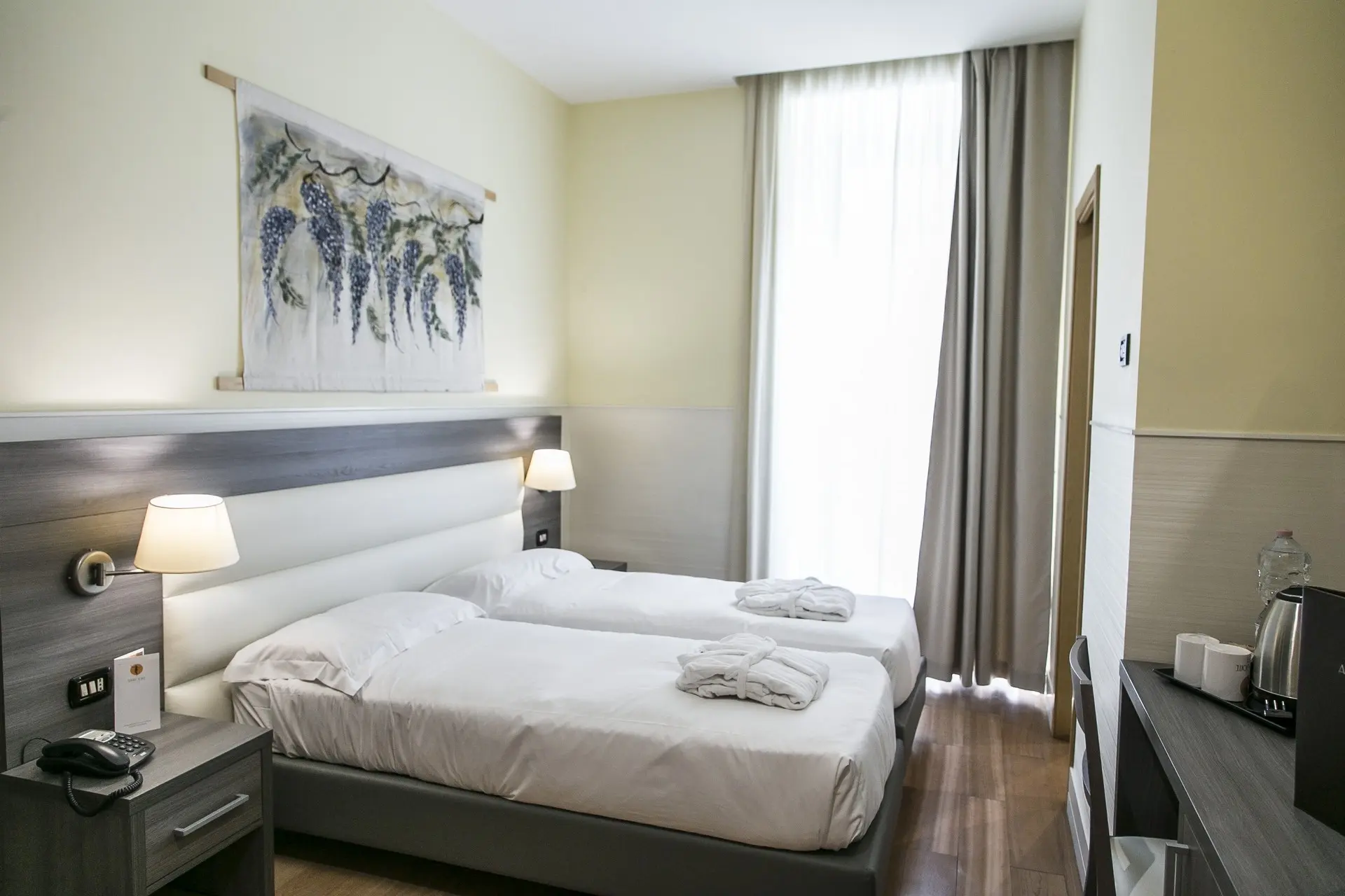 Aphrodite Hotel gallery image 5