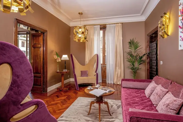 The Inn at the Spanish Steps gallery image 9