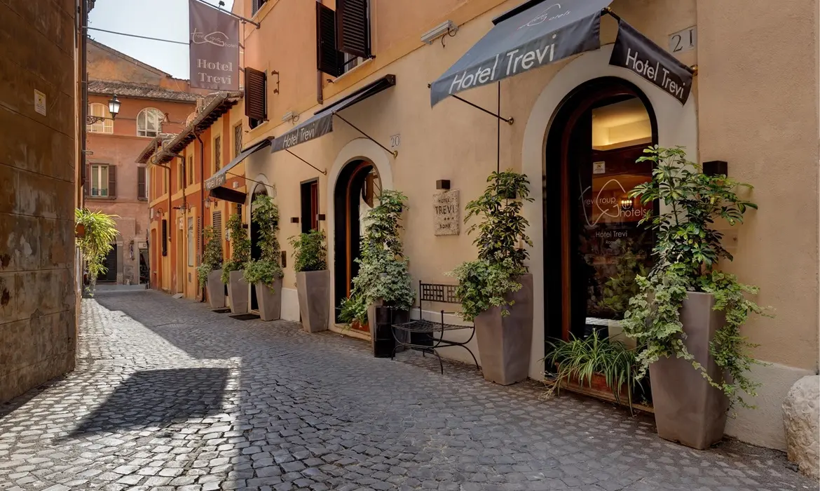 Trevi Hotel