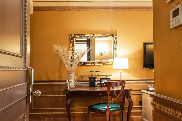 River Palace Hotel gallery image 15
