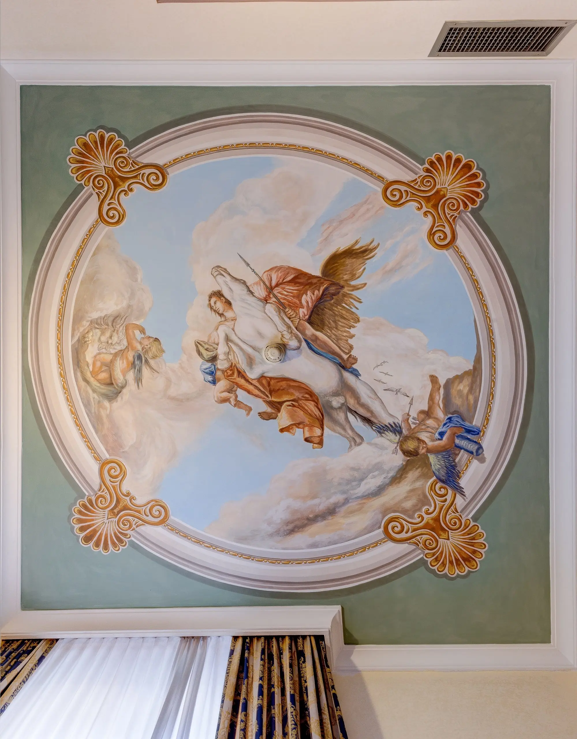 Amalfi Hotel gallery image 1