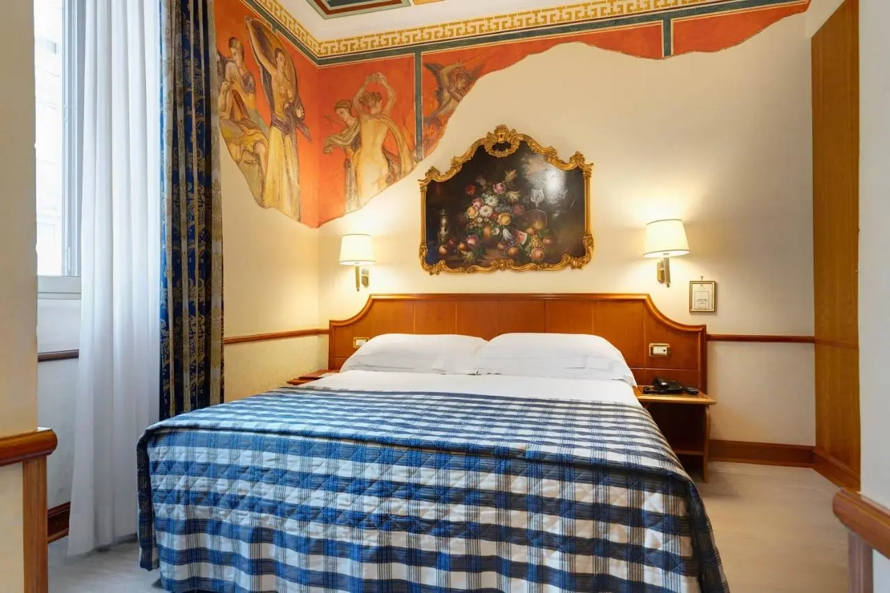 Amalfi Hotel gallery image 11