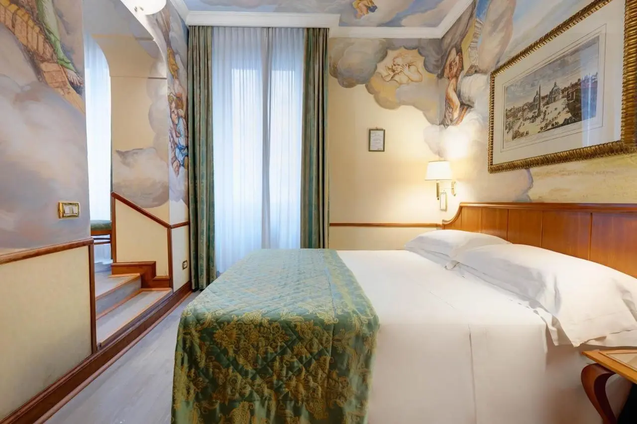 Amalfi Hotel gallery image 12