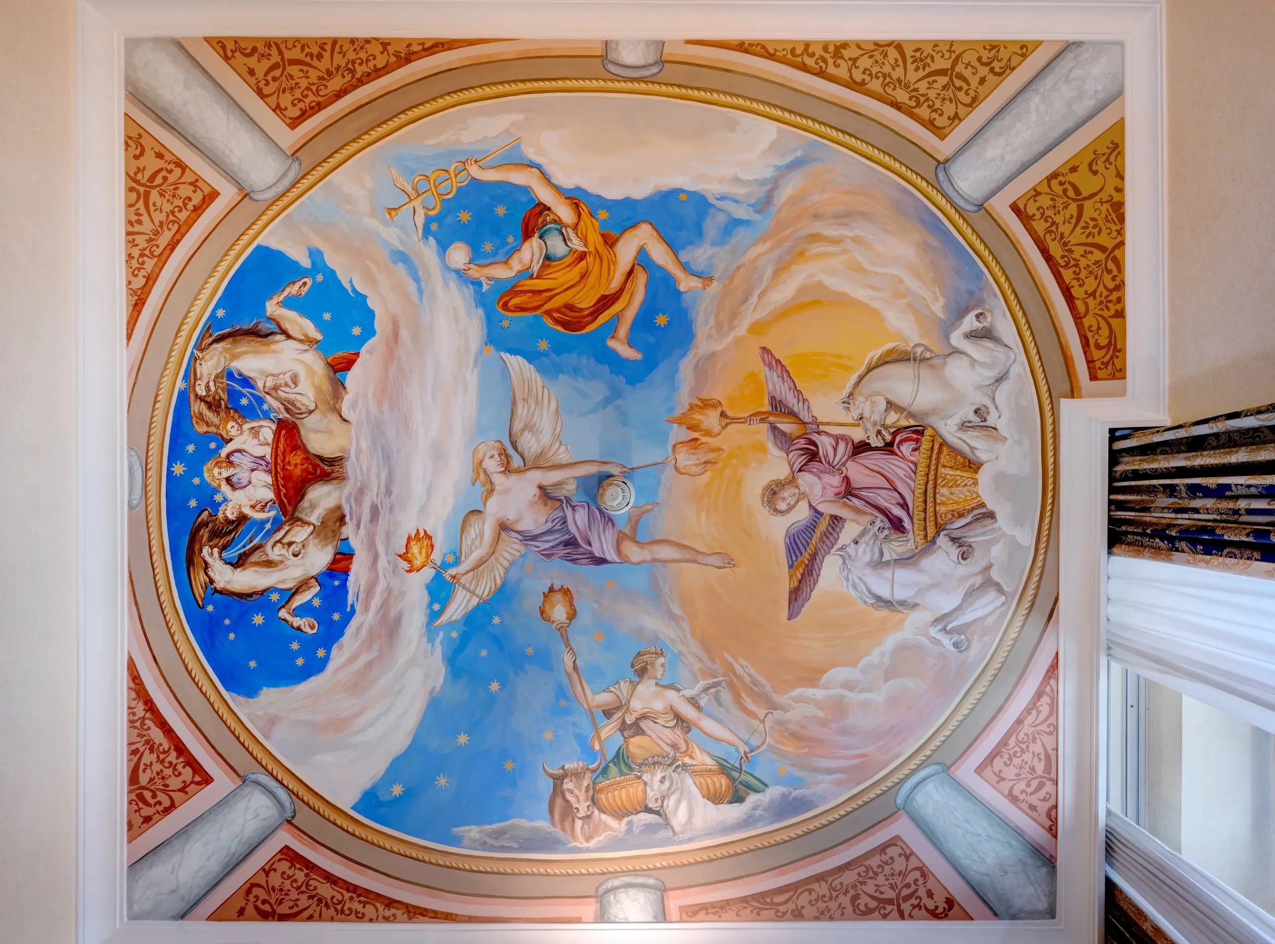 Amalfi Hotel gallery image 3