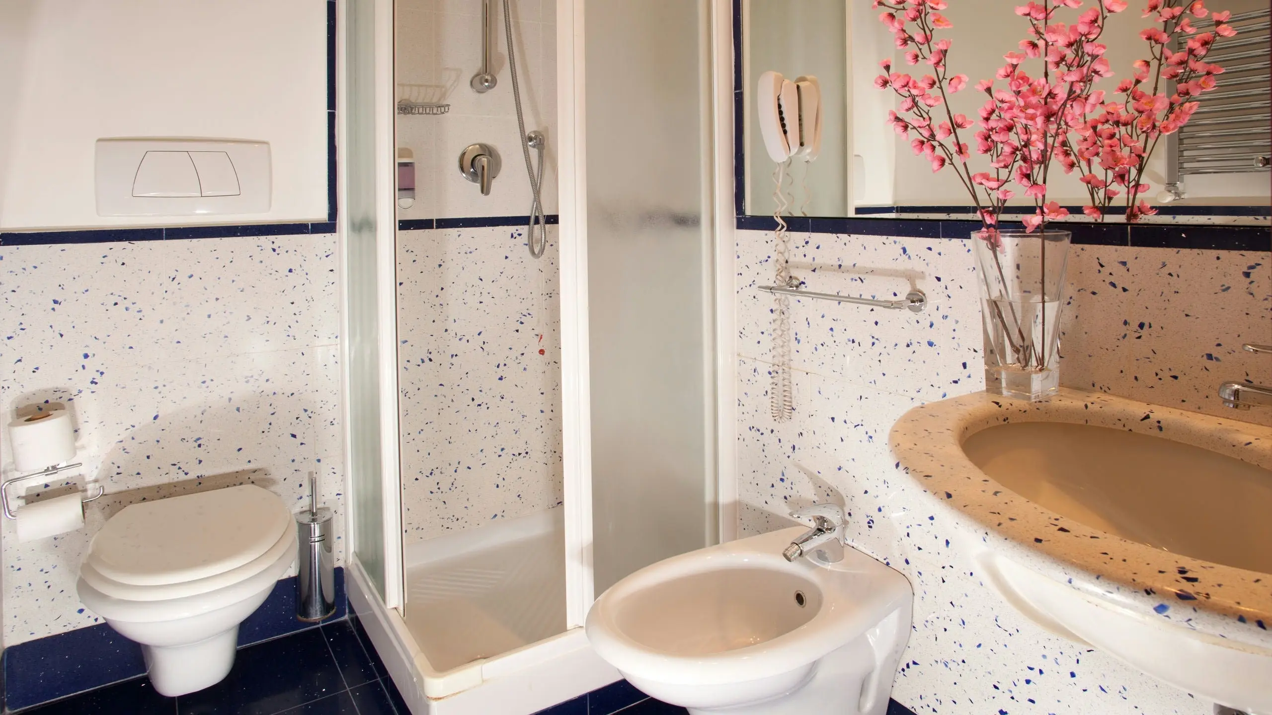 Windrose Hotel gallery image 8