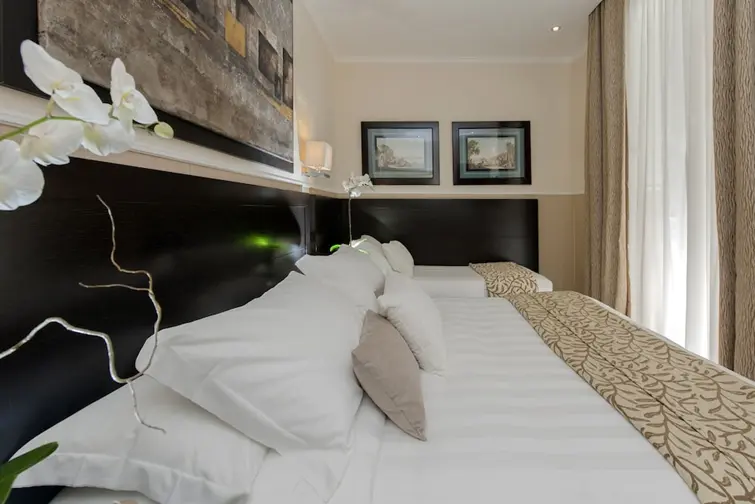 Yes Hotel gallery image 11