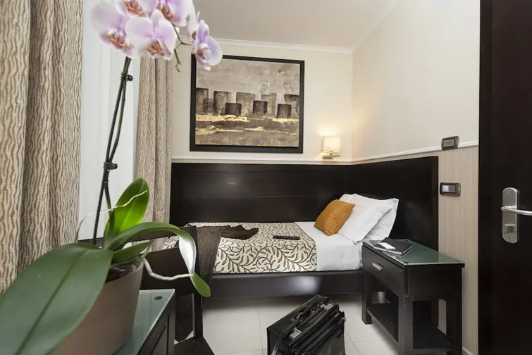 Yes Hotel gallery image 18