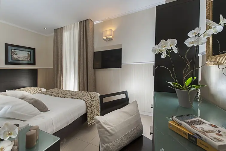 Yes Hotel gallery image 7