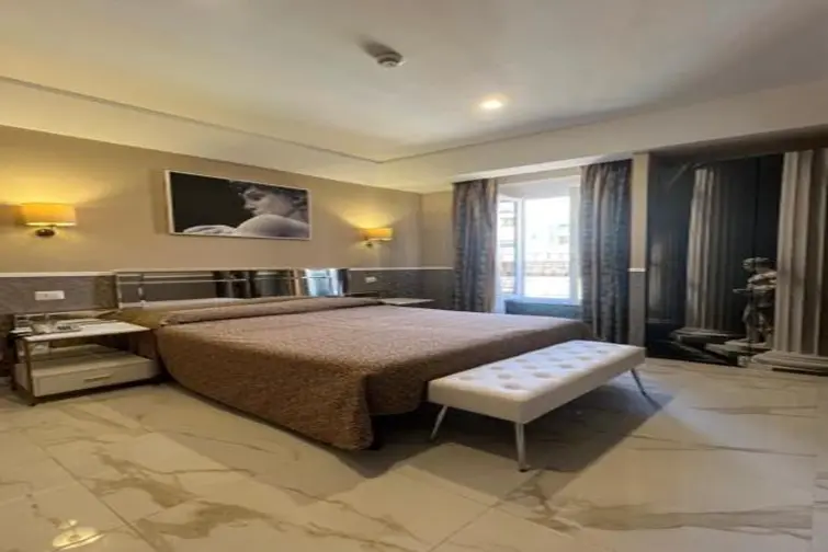 Hotel Garda gallery image 24