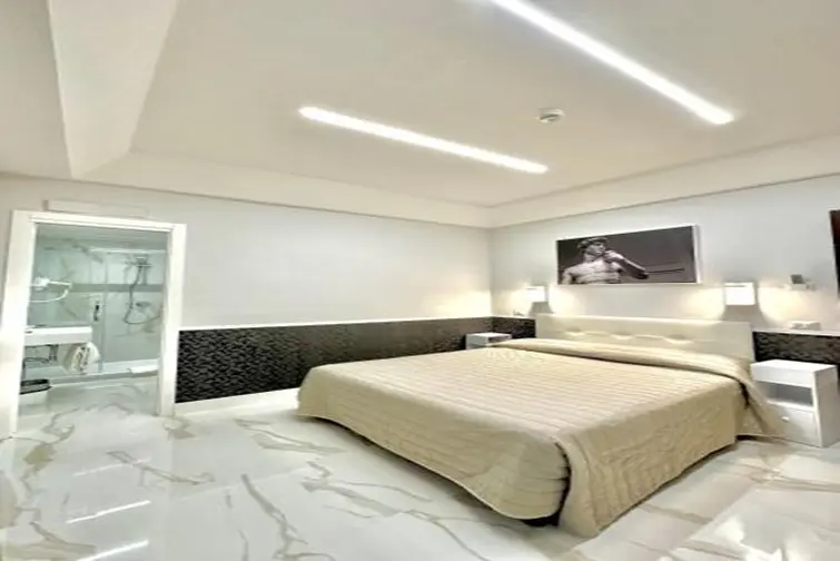 Hotel Garda gallery image 6